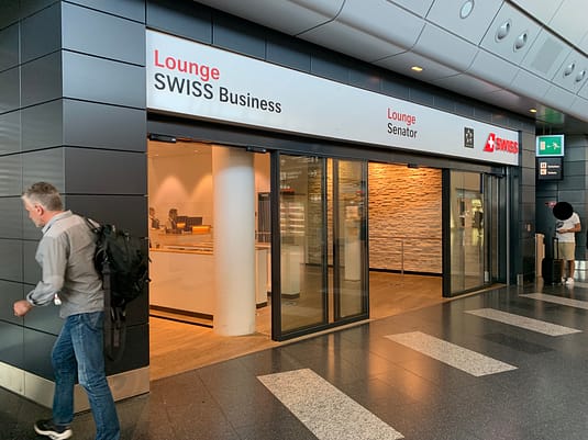 Neil Scrivener reviews the SwissAir Business Class in Zurich Airport's Terminal 2 a A-Gates. 