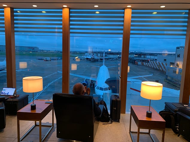 Neil Scrivener reviews the Cathay Pacific First and Business Class Lounges at Heathrow's Terminal 3. 